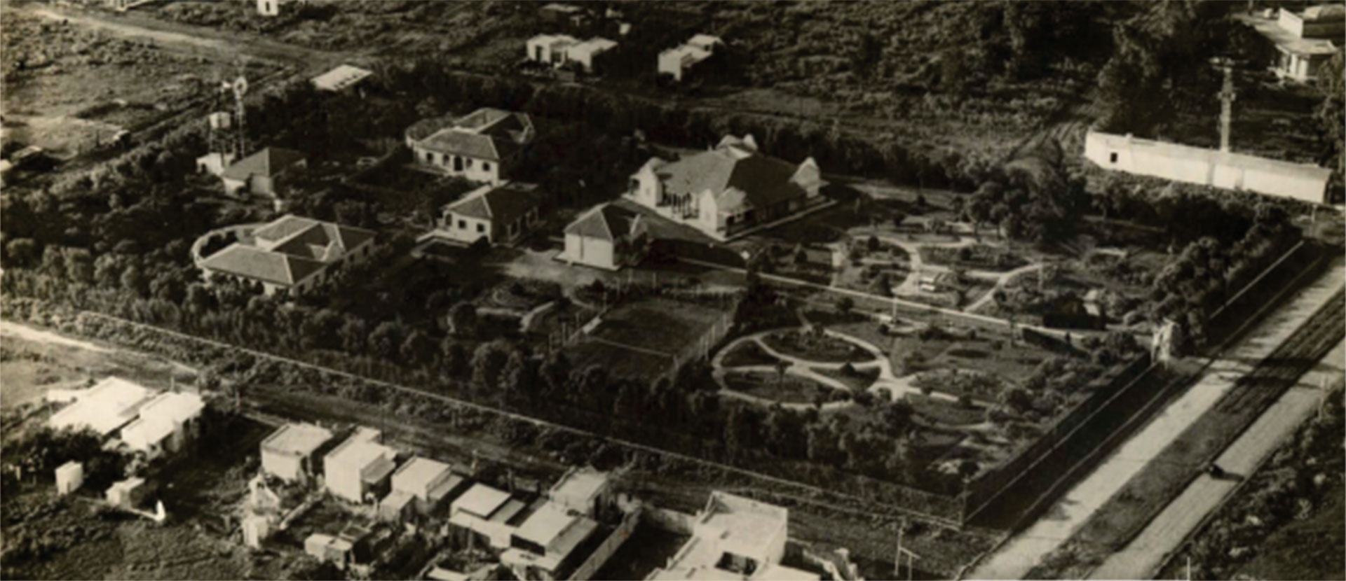 FESTEJAMOS NUESTROS 100 AÑOS AL SERVICIO
